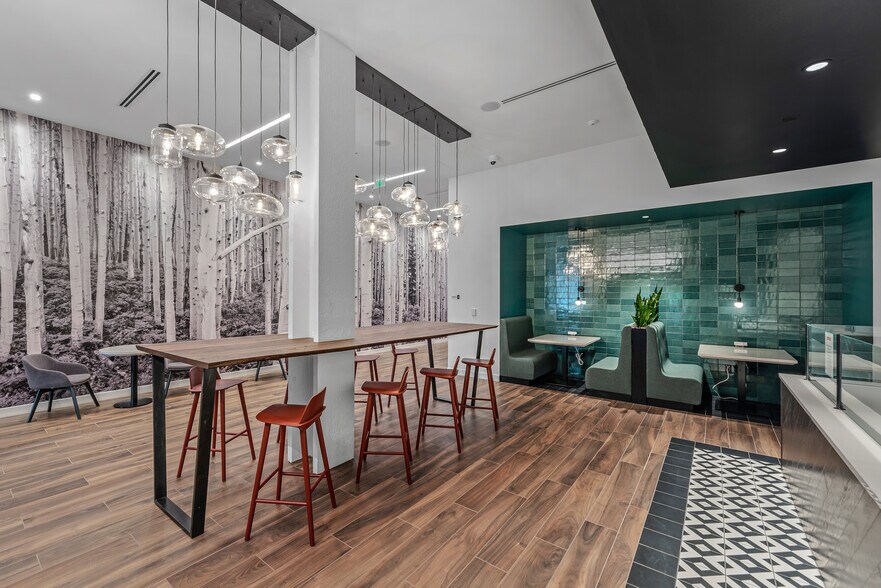 More Photos Of 4643 S Ulster St, Denver Office For Lease