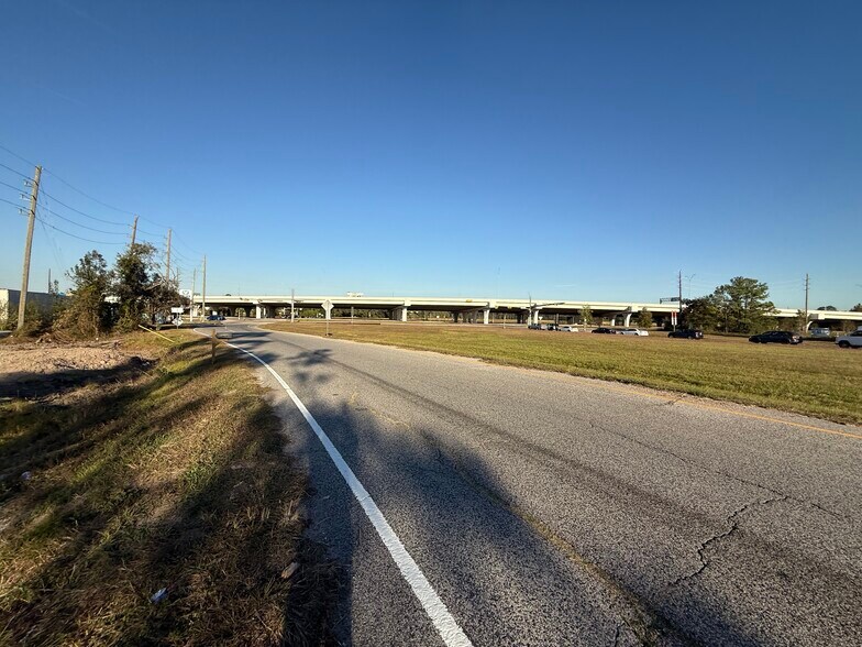 More Photos Of 11731 C E King Parkway, Houston Land For Lease