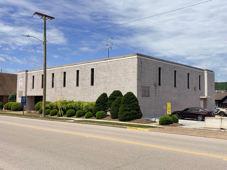 More Photos Of 501 2nd Ave, Charleston Office For Lease