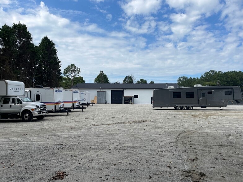 More Photos Of 248 Old Atlanta Rd, Stockbridge Service For Sale