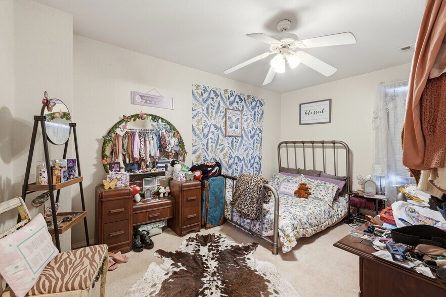 More Photos Of 3403 SW Deerfield Blvd, Bentonville Multifamily For Sale