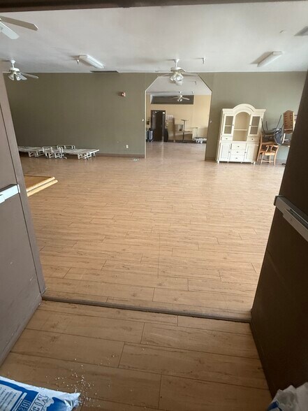 More Photos Of 1500 Avenue G, Ely Specialty For Sale