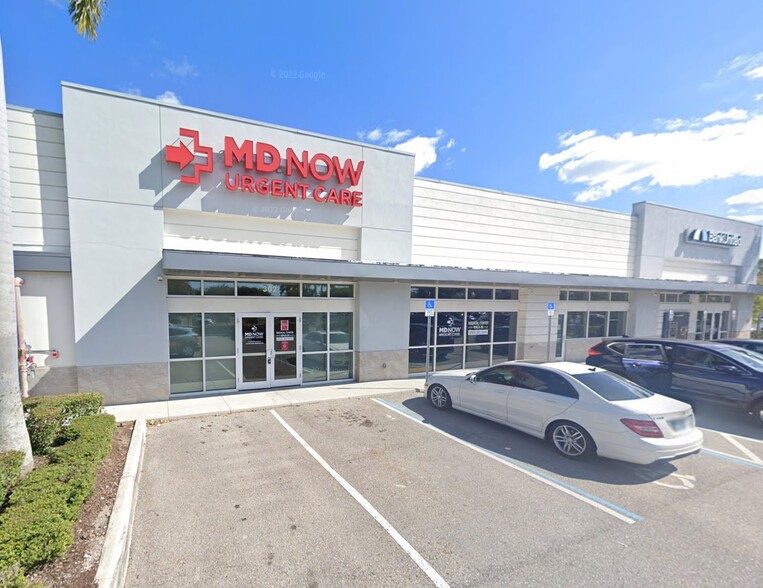 Primary Photo Of 12748 S Cleveland Ave, Fort Myers Freestanding For Lease