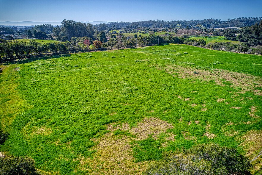 More Photos Of 571 Calabasas, Watsonville Land For Sale