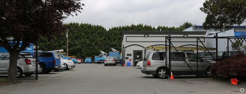 More Photos Of 4340 Vanguard Rd, Richmond Flex For Lease