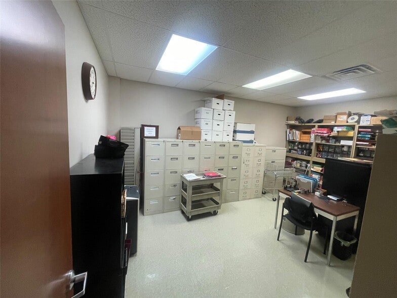 More Photos Of 3428 Interstate 20, Stanton Office For Sale
