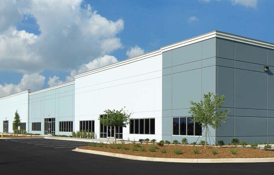More Photos Of 510 Airport Rd, Greenville Flex For Lease