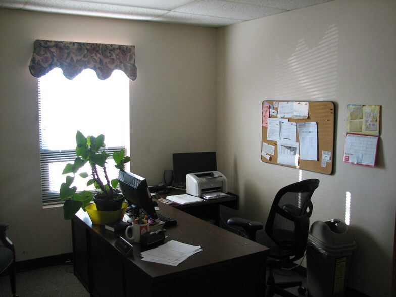 More Photos Of 3215 Ambrose Ave, Nashville Warehouse For Lease