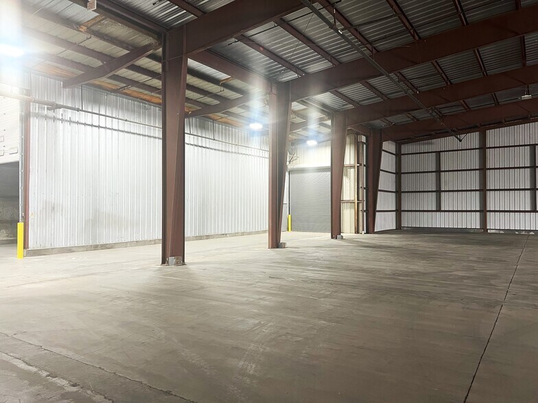 More Photos Of 3045 S Avenue 3 E, Yuma Warehouse For Lease