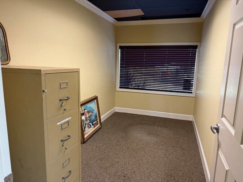 More Photos Of 221 W State Road 434, Longwood Office For Sale