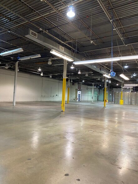 More Photos Of 100 Colin Dr, Holbrook Distribution For Lease
