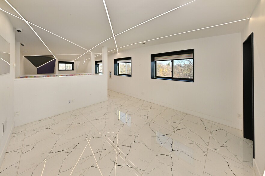 More Photos Of 1 S Liberty Dr, Stony Point Storefront For Sale