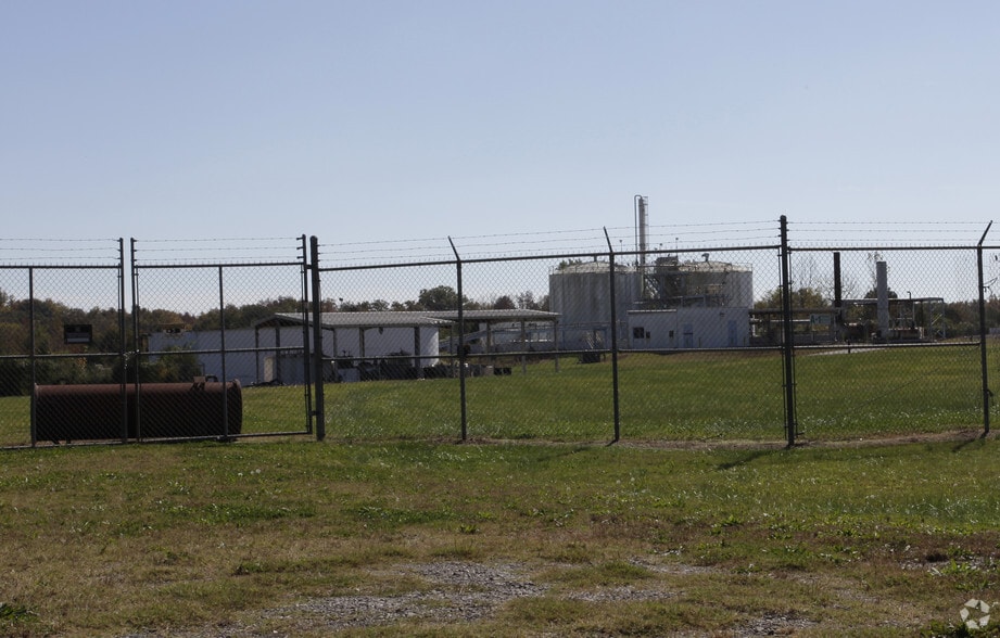 More Photos Of 2550 Vernsdale Rd, Rock Hill Manufacturing For Lease