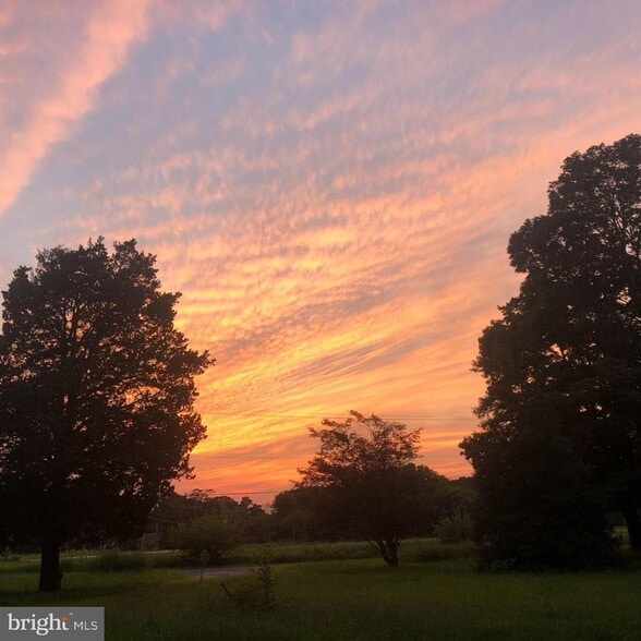 More Photos Of 2270 Harding Hwy, Newfield Flex For Sale