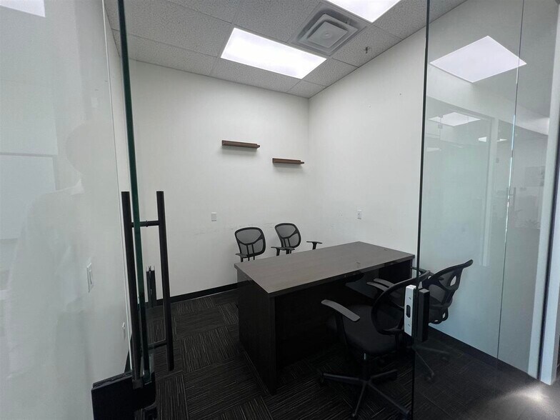 More Photos Of 12899 80th Ave, Surrey Storefront Retail Office For Sale