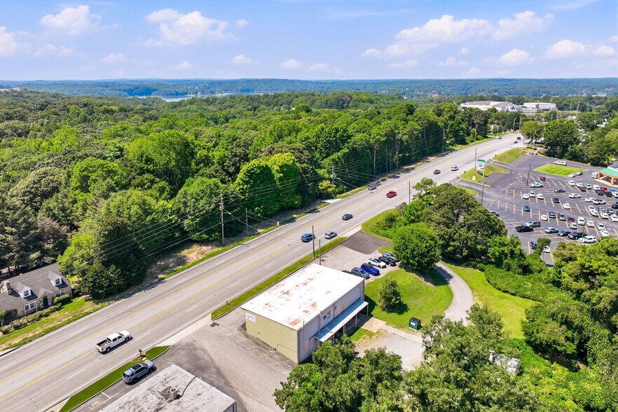 More Photos Of 1854 Thompson Bridge Rd, Gainesville Freestanding For Sale