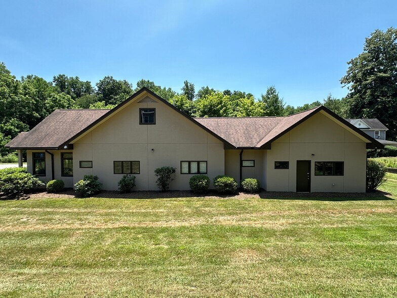 More Photos Of 1708 & 1710 Old Haywood Rd., Asheville Medical For Sale