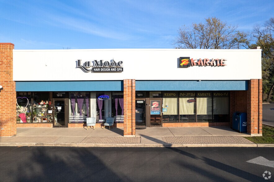 More Photos Of 1803-1837 Waukegan Rd, Glenview Unknown For Lease