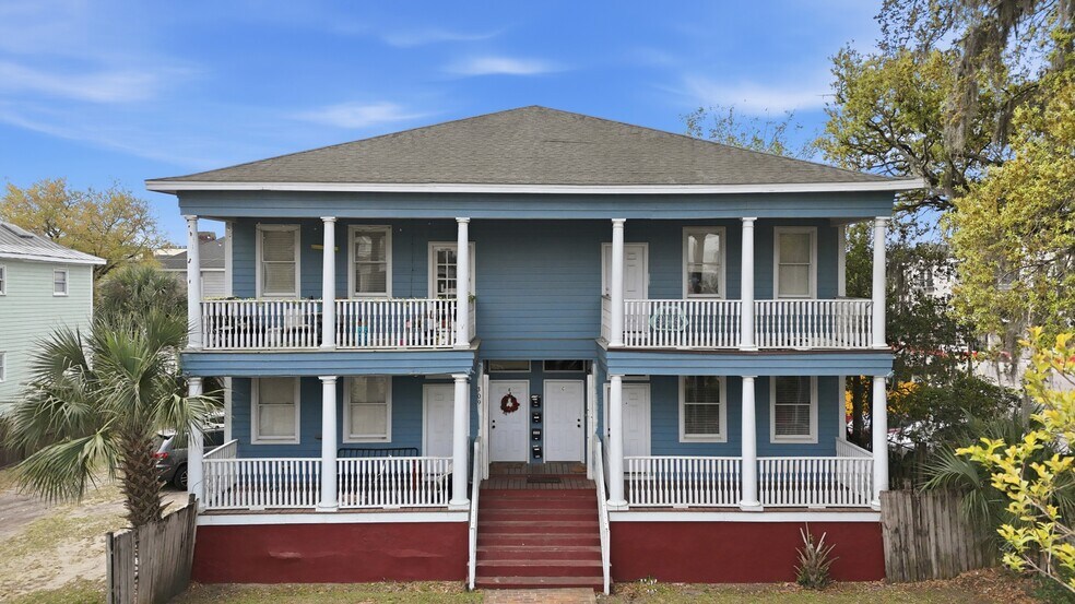 More Photos Of 309 W 41st St, Savannah Multifamily For Sale