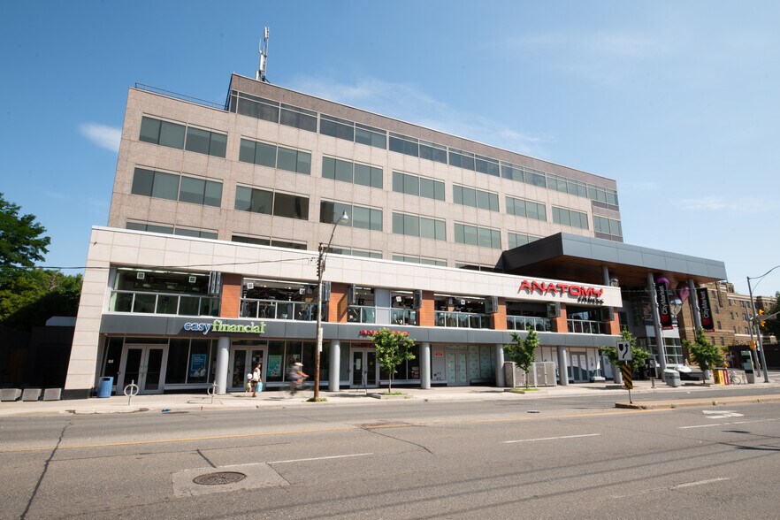 More Photos Of 3080 Yonge St, Toronto Office Residential For Lease