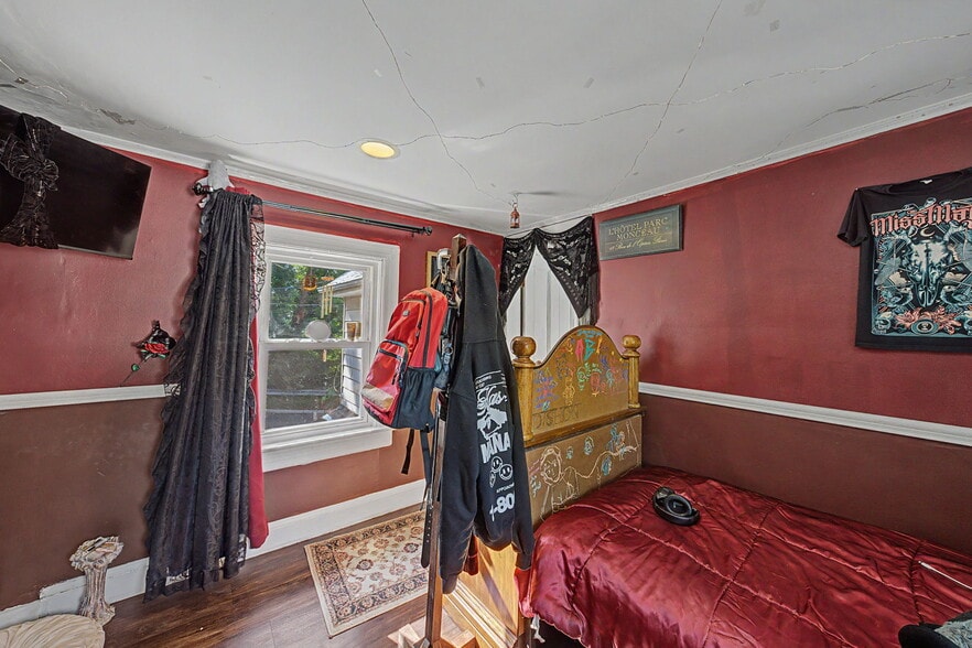 More Photos Of 23 Malcolm St, Morristown Industrial For Sale