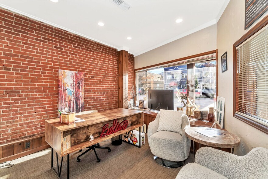More Photos Of 928 Lincoln Ave, Steamboat Springs Specialty For Sale