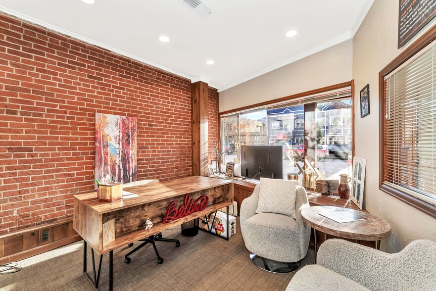 More Photos Of 928 Lincoln Ave, Steamboat Springs Specialty For Sale