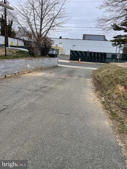 More Photos Of 3012 Franklin St NE and 3014 Franklin NE st, Washington Land For Sale