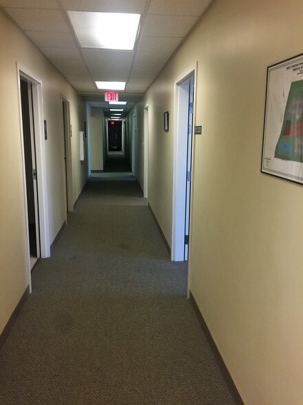 More Photos Of 200 Aviation Dr, Winchester Office For Sale