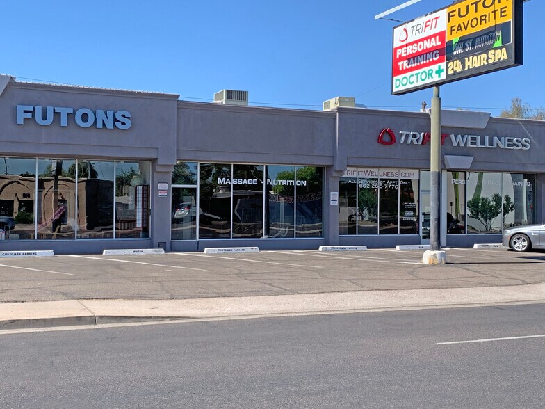 More Photos Of 505-515 E Camelback Rd, Phoenix Storefront For Lease