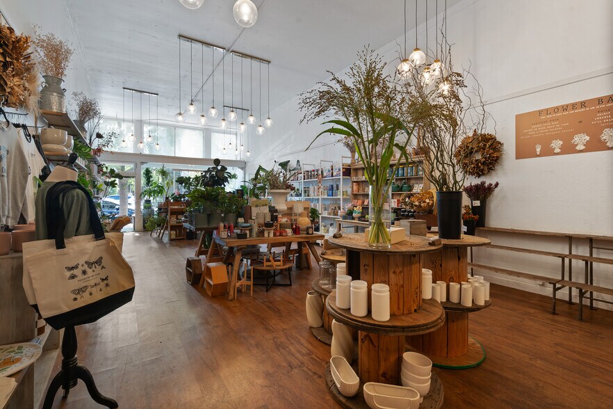 More Photos Of 106 W J St, Benicia Office For Sale