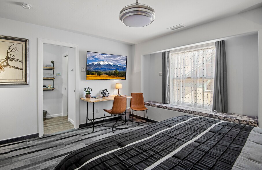 More Photos Of 303 W Juniper Ave, Flagstaff Hospitality For Sale