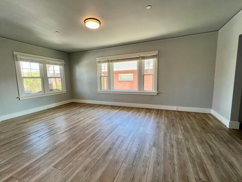 More Photos Of 1311 Terrace Dr, Reno Apartments For Sale