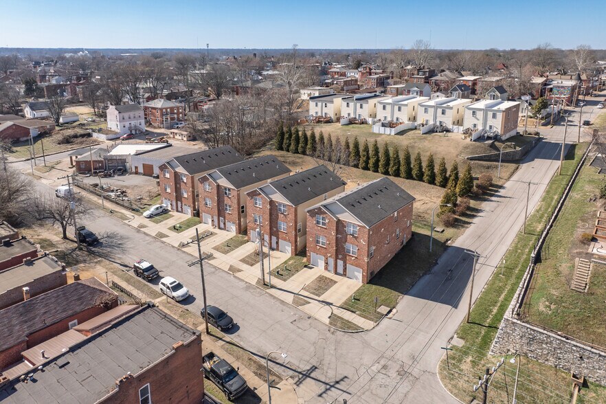 More Photos Of , Saint Louis Multifamily For Sale