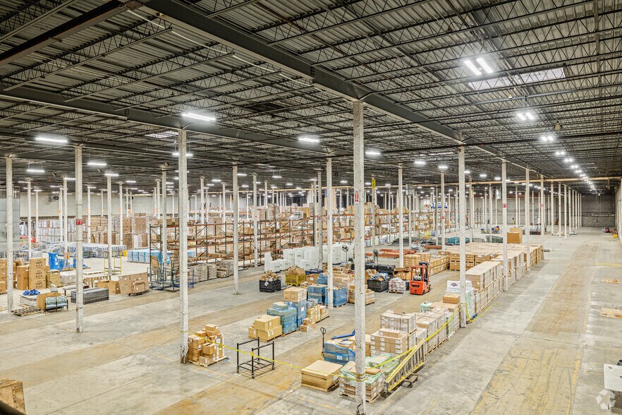 More Photos Of 14140 N Washington Hwy, Ashland Distribution For Lease