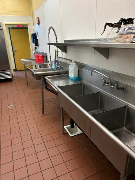 More Photos Of 1201-1443 S Carson St, Carson City General Retail For Lease