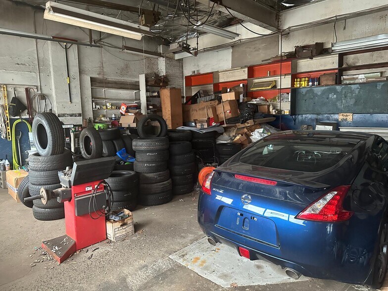 More Photos Of 1614 Stelton Rd, Piscataway Service Station For Sale