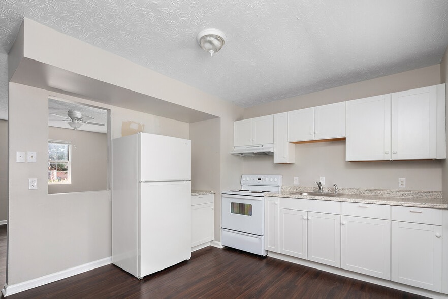 More Photos Of 117 Bradford Dr, Paris Apartments For Sale