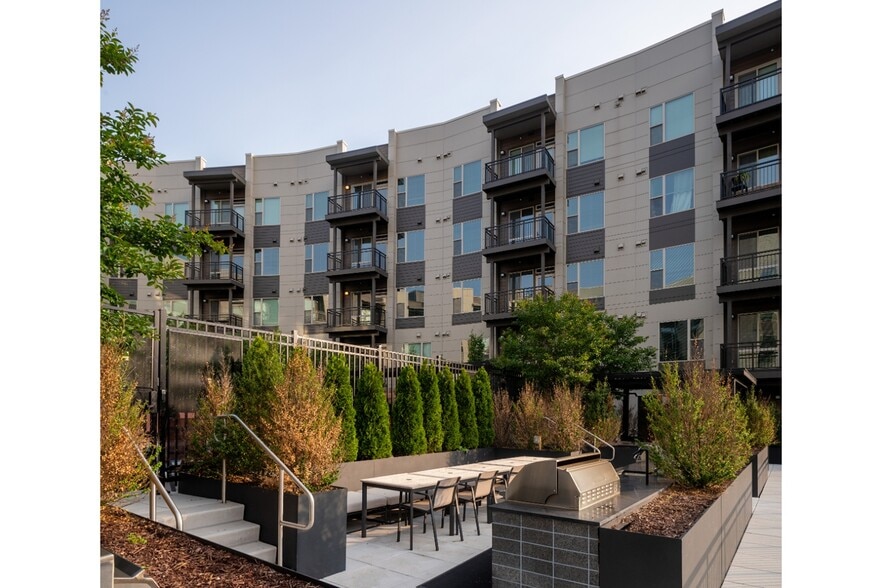 More Photos Of 1260 Spring St, Silver Spring Apartments For Lease