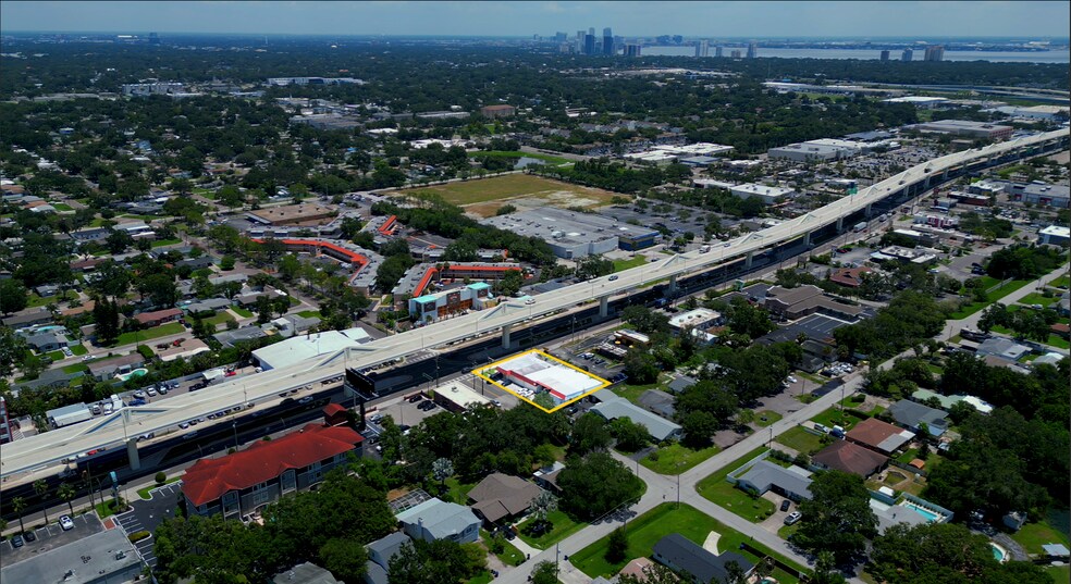 More Photos Of 4542 W Gandy Blvd, Tampa Freestanding For Sale