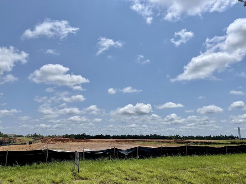 More Photos Of NE 36th & N Midwest Blvd, Spencer Land For Sale