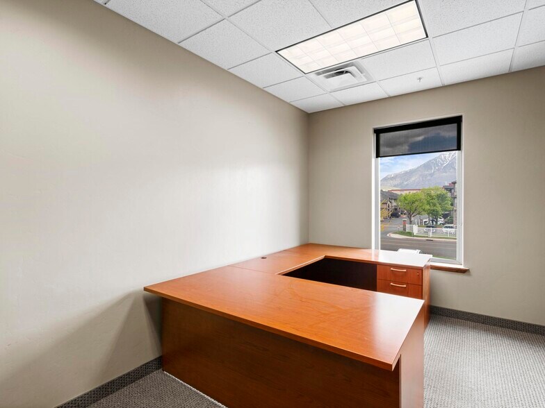 More Photos Of 811-867 N 900 W, Orem Office For Sale