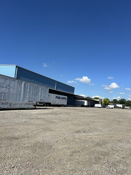 More Photos Of 3516 Wrightway Rd, Dayton Truck Terminal For Sale