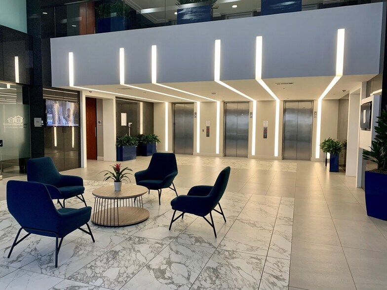 More Photos Of 14800 Landmark Blvd, Dallas Office For Lease