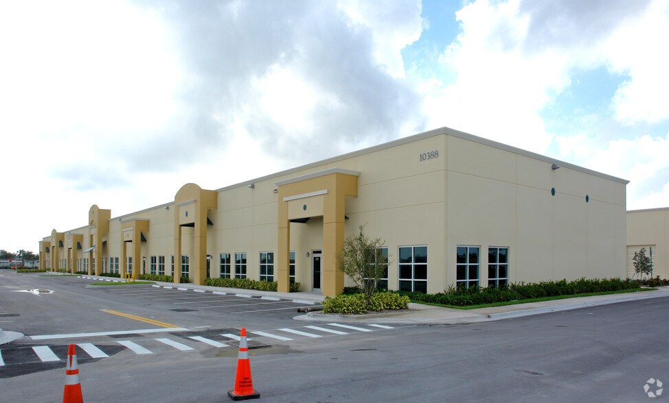 Primary Photo Of 10388 State Road 84, Davie Warehouse For Lease