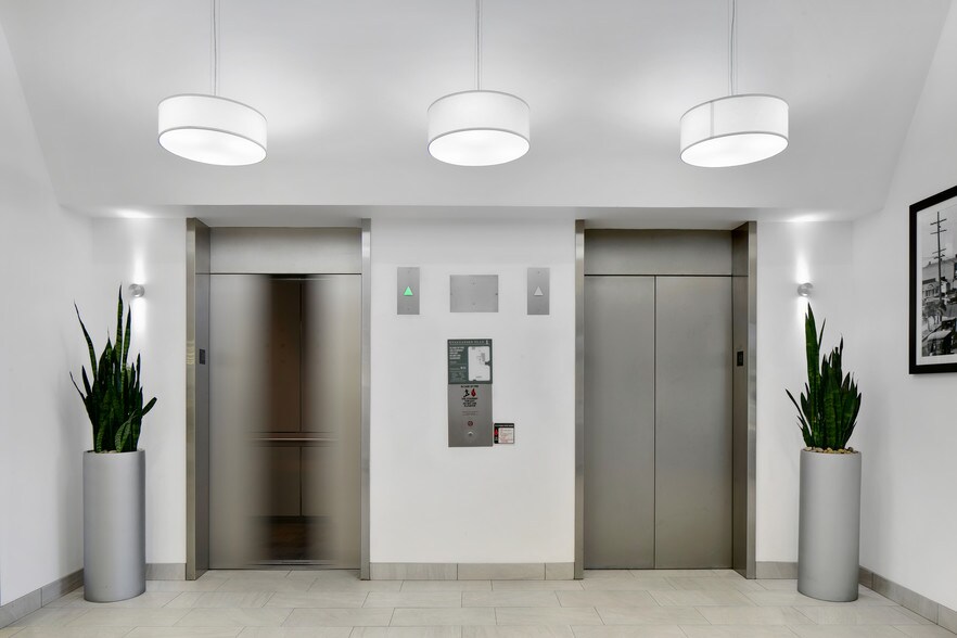 More Photos Of 5800 S Eastern Ave, Commerce Office For Lease