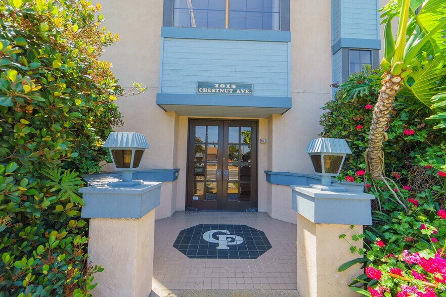 More Photos Of 1015 Chestnut Ave, Carlsbad Office For Sale