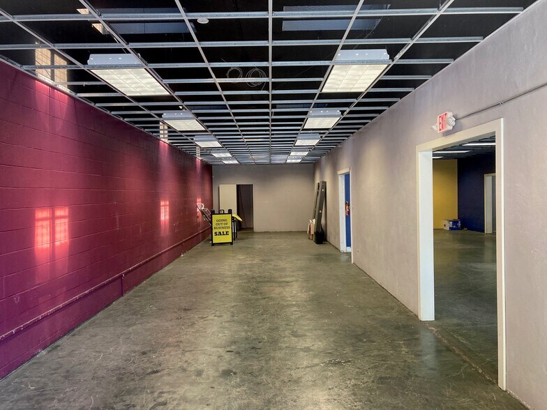 More Photos Of 615-619 San Pablo Ave, Albany Freestanding For Lease