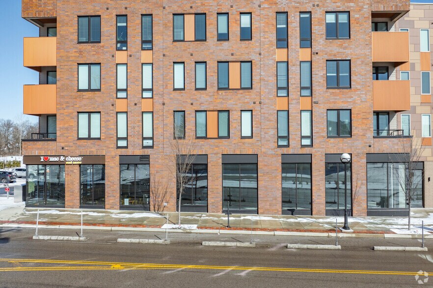 More Photos Of 6211 W Hamilton Ave, Cincinnati Apartments For Lease