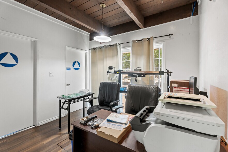 More Photos Of 2399 N State Street, Ukiah Manufacturing For Lease